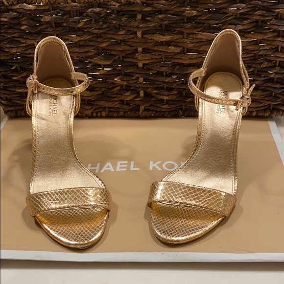 MIcheal MK sandals / heels - Picture 5 of 11